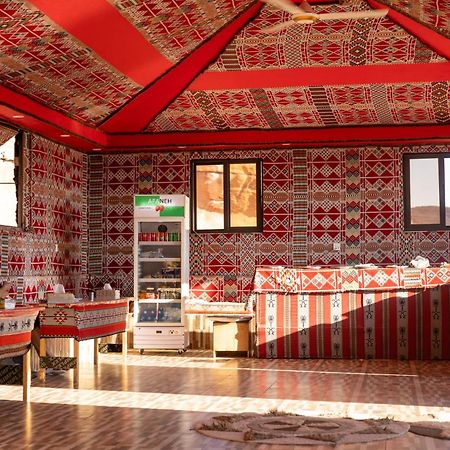 Bed and Breakfast Beduin Star Trail Camp Wadi Rum Zewnętrze zdjęcie
