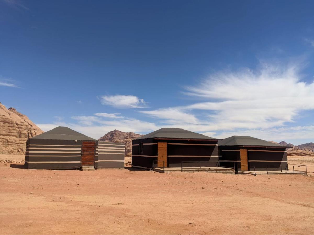 Bed and Breakfast Beduin Star Trail Camp Wadi Rum Zewnętrze zdjęcie