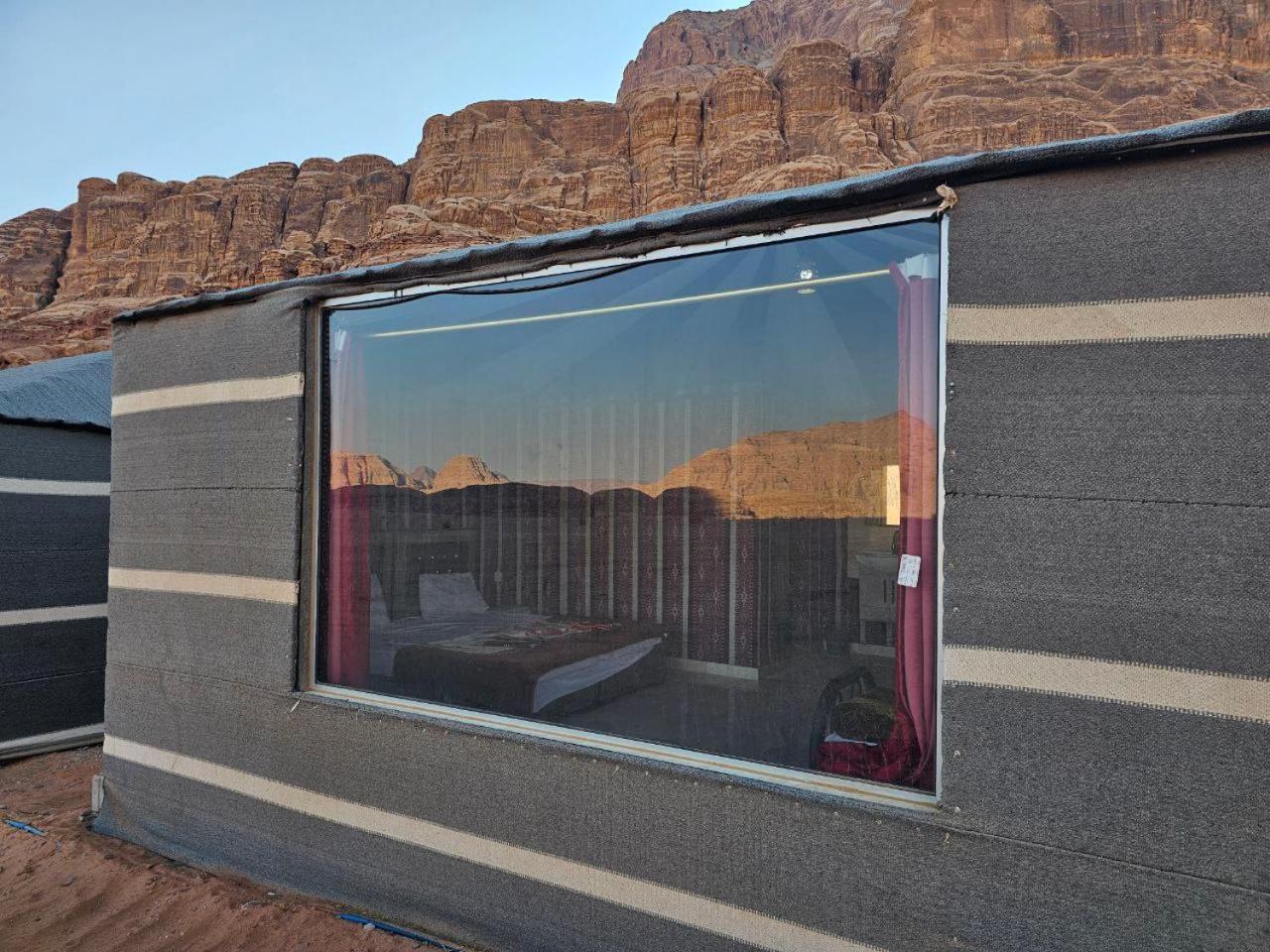Bed and Breakfast Beduin Star Trail Camp Wadi Rum Zewnętrze zdjęcie