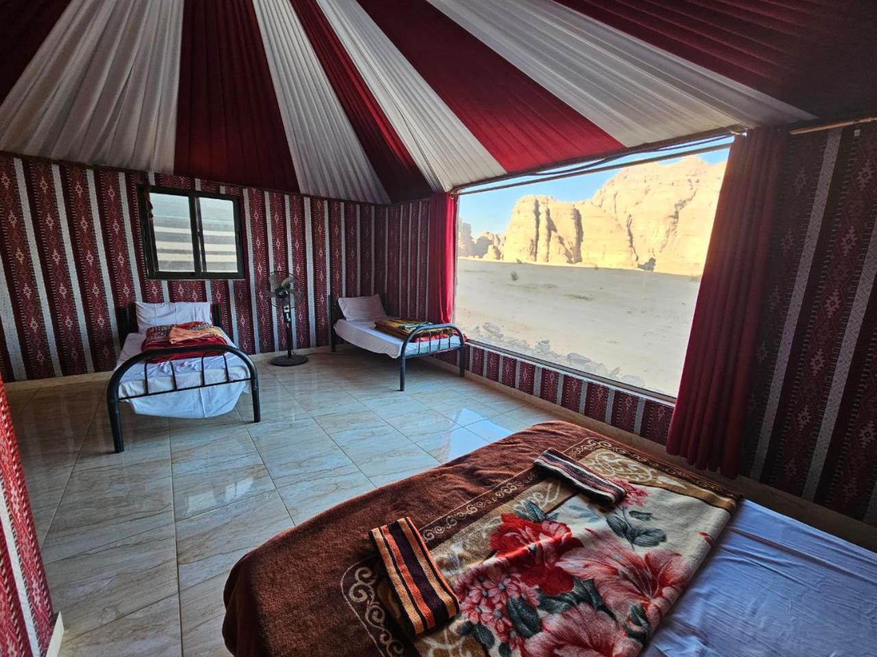 Bed and Breakfast Beduin Star Trail Camp Wadi Rum Zewnętrze zdjęcie